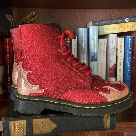 Rare! Dr. Martens 1460 Pascal Flame Red Glitter Boots Women's Size 7 - Picture 5 of 14